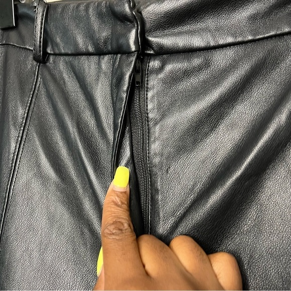 Avec Les Filles Women Pants Large Black Faux Leather Kick Flare Crop Date‎ Night - Picture 6 of 15